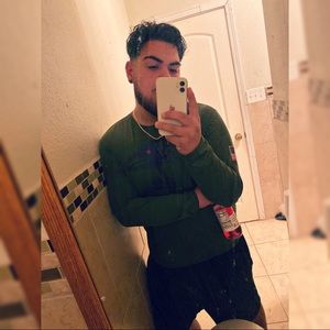 Meet your Posher, Gio